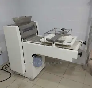 Dough Moulder