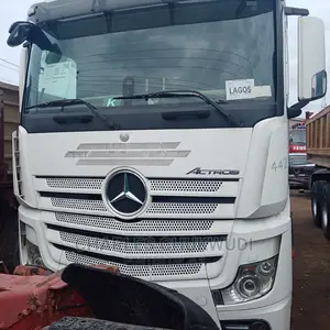 Actros 2548 10tyres