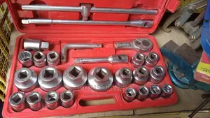 Heavy Duty Sockets Set White