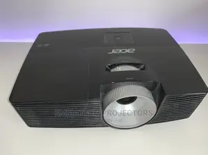 Neat Acer Daylight Projector