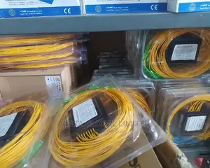 Fiber Splitter 1X4 Sc/Upc, SPLITS 1 FIBER CABLE TO 4