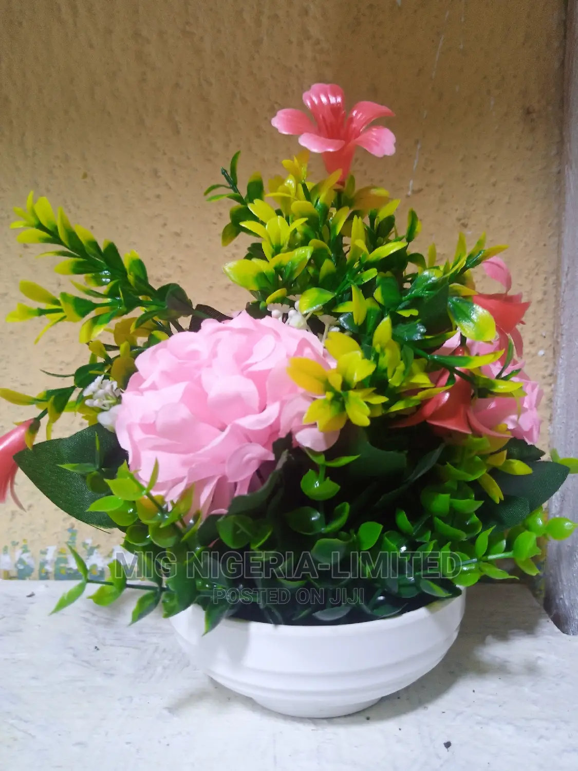Table Flower Decorations