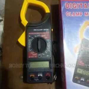 Digital Clamp Meter
