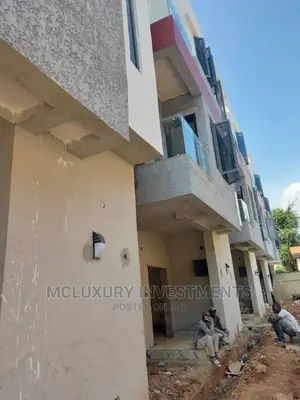 4bdrm Duplex in Adeniyi Jones Ikeja for sale