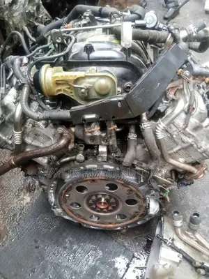 Toyota 3ur V8 First Grade Engine.