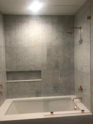 Shower Cubicle Fixed Line