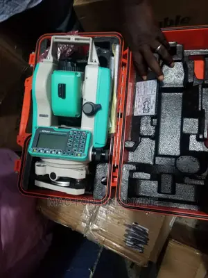 Theodolite Level Instrument Complete Set