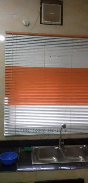 Venetian Window Blinds