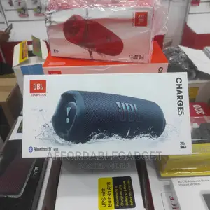JBL Charge 5
