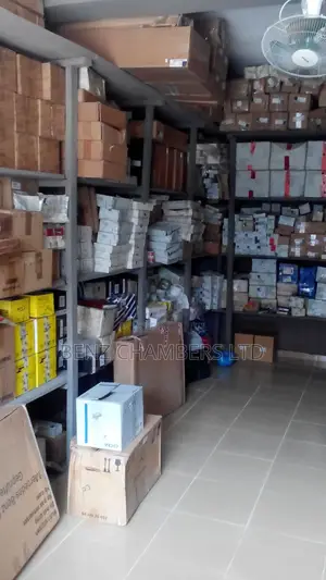 Mercedes Benz Spare Parts And Fixing