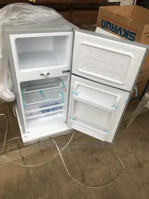 Skyrun 100ltrs Double Door Table Top Fridge