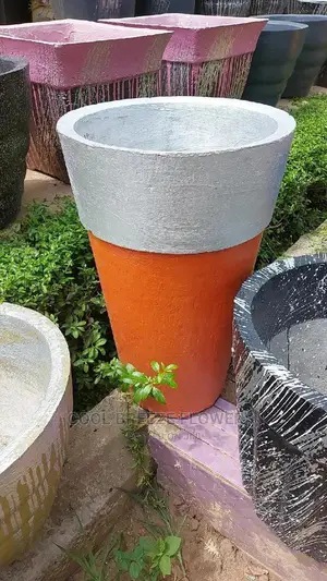 Design FLOWERS Pot Available at Affordable Prices