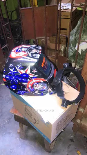 Auto Darkening Helmet Professional
