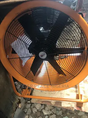 24” Extractor Fan With 5miters Hose 3hp 220v