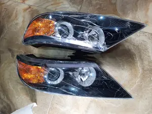 Headlamp for Kia Sorento 2012.