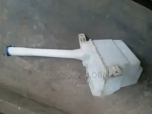 Kia Sorento 2013 Water Reservoir