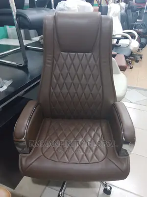 Super Executive Swivel Chair