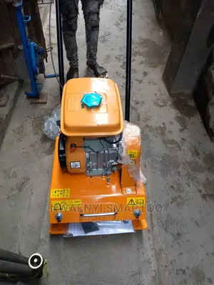 Heavy Duty Plate Compactor