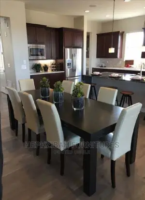 8 Seaters Dinning Seats With Table