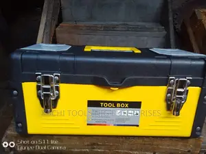 18" Iron and Plastic ) Empty Tools Box