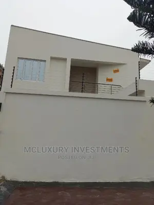 4bdrm Duplex in Omole Phase 1 Ikeja for sale