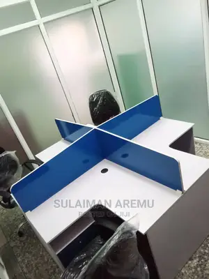 Office Work Station by Four