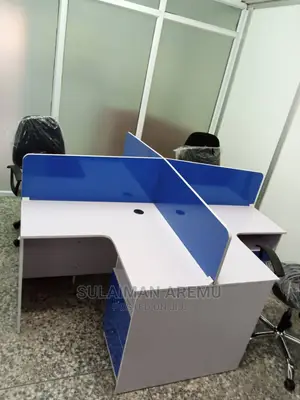 Office Work Station by Four