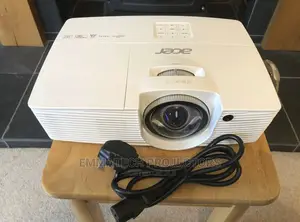 Acer Hd Short Throw Projectors Ibadan