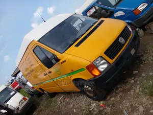 Volkswagen LT 2007 Yellow