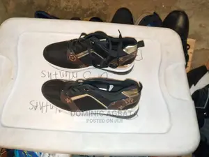 Quality Female Sneaker
