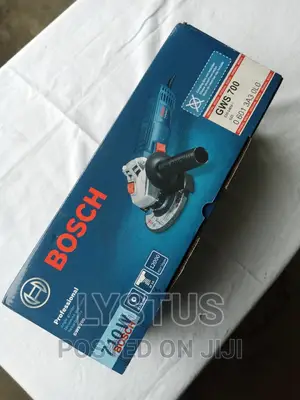Bosch Angle Grinder GWS 700 Professiona