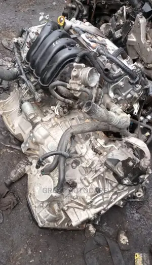 Toyota Corolla 2zr-Fe 2008-2012 Engine or the Gearbox S.A