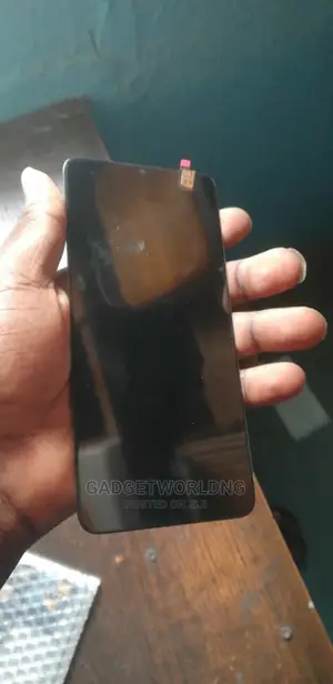 Xiaomi Redmi 9t LCD Screen Replacement