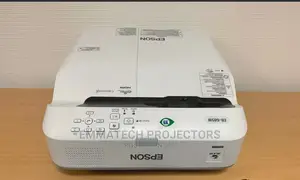 Ultra Short Home Theatre Large Venue Hd Projector