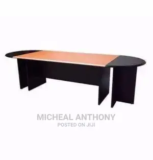 Quality Conference Table by 10