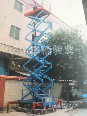 14 Meter Aerial Platforms/Scissors Lift