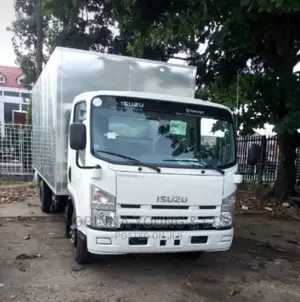 Isuzu NPR Truck
