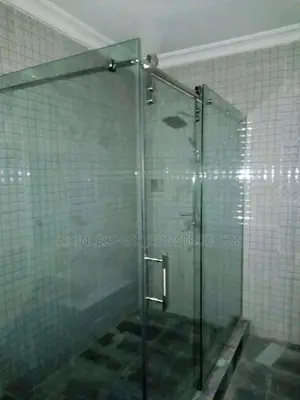 Shower Cubicle (Foreign Roller)