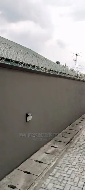 Razor Barb Wire; America Concertina Wire Fence