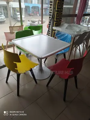 Italian Unique Supermax Restaurant Tables With 4 Chairs
