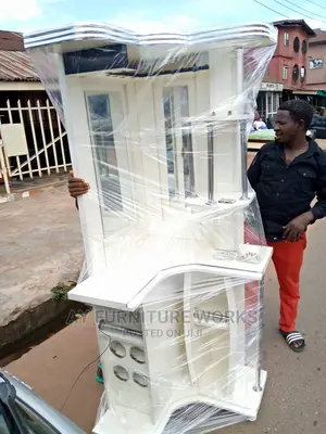 Portable Lightning Wine Bar