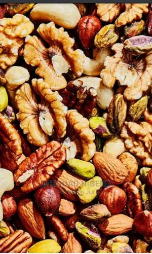 Trail Mix Organic Nuts Seed Fruits 250g