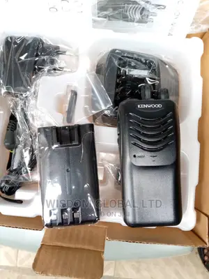 Kenwood Radio Tk2000 Uhf Walkie Talkie