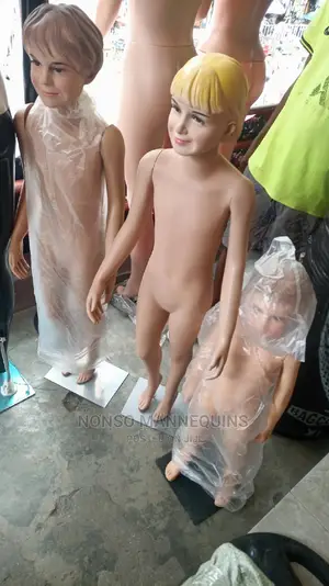 Kids Plastic Mannequins Of Age 6 To 12 Years Old