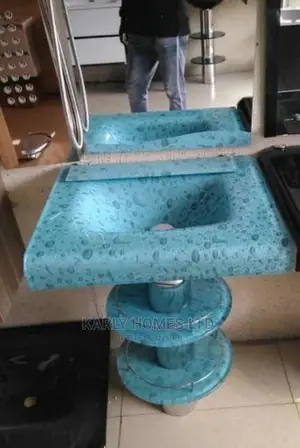 Executive Glass Basin
