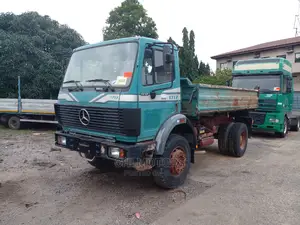 Mercedes Truck 1717 Tipper With Axillary