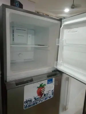252L Midea Refrigerator