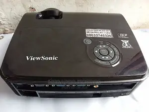 Quality Used Viewsonic PJD5111 Projector
