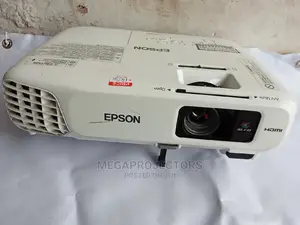 Highly Sharp Epson EB-X24 Projector With HDMI