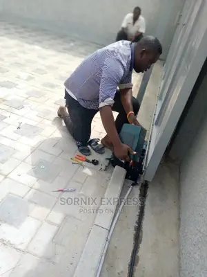 Automatic Gate D5, D10 Installation, Sales and Maintenance